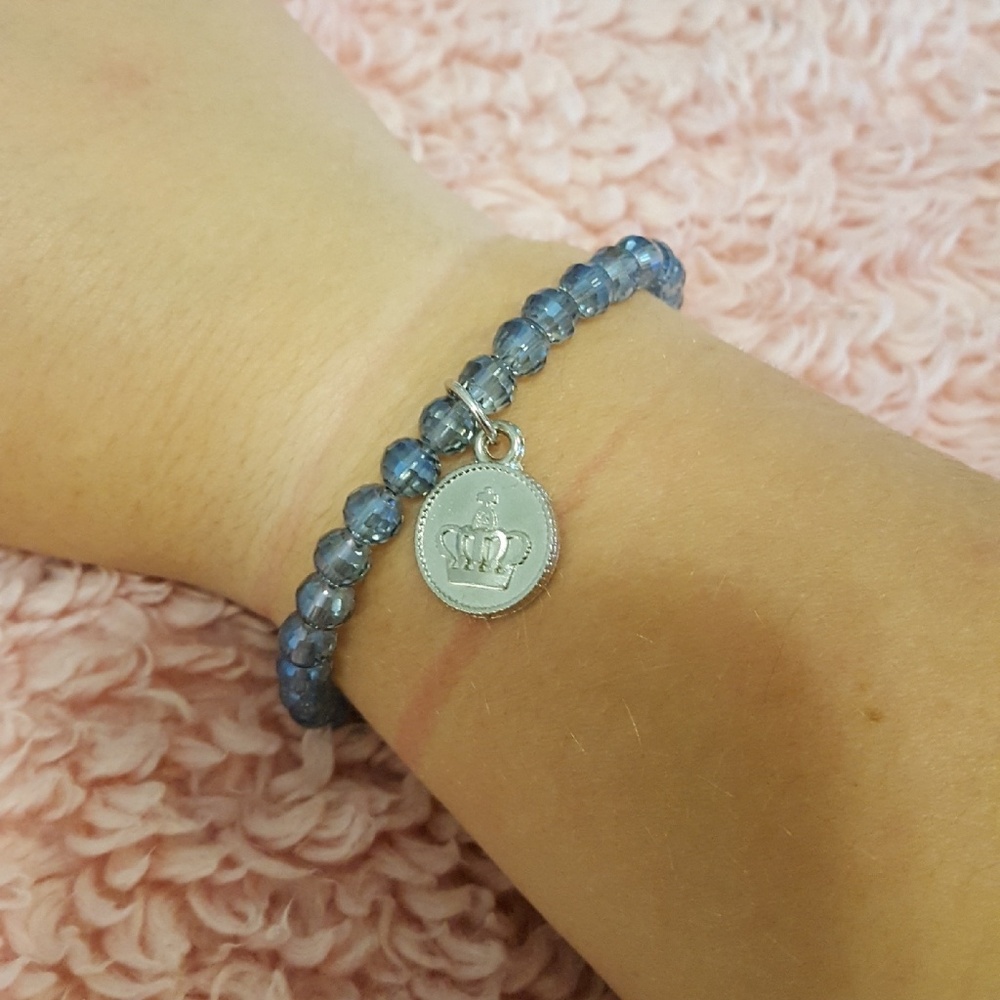 beaded charm bracelet